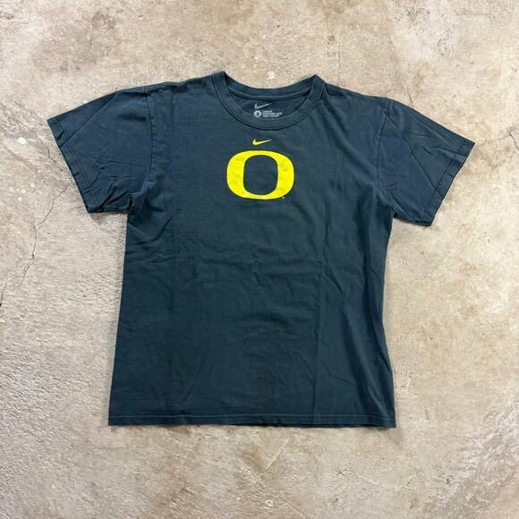 Black Nike Oregon Ducks Graphic Logo T-Shirt - Picture 3 of 8